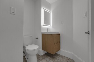 1066 Commonwealth Ave, Unit 4000 in Boston, MA - Building Photo - Building Photo