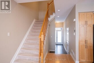 914 Fletcher Cir in Ottawa, ON - Building Photo - Building Photo