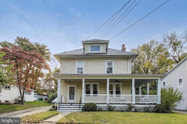 property at 19 Maryland Ave