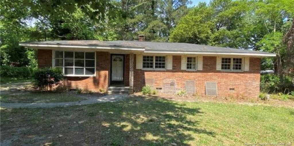 2106 Lombardy Dr in Fayetteville, NC - Building Photo