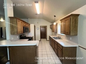 2721 NW 160th Terrace in Edmond, OK - Building Photo - Building Photo