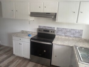 101 W Ridge St in Nesquehoning, PA - Building Photo - Building Photo