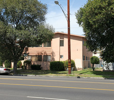 18019 Roscoe Blvd Apartments