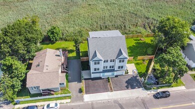 995 Reef Rd in Fairfield, CT - Building Photo - Building Photo