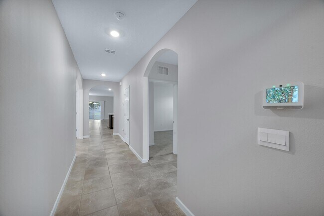 2538 SE Rock Springs Dr in Port St. Lucie, FL - Building Photo - Building Photo