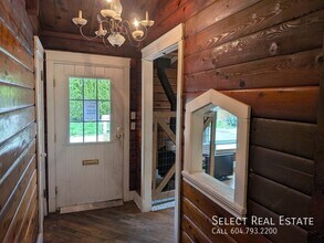 46520 Clayton Ave in Chilliwack, BC - Building Photo - Building Photo