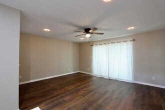 200 White St in Niceville, FL - Building Photo - Building Photo