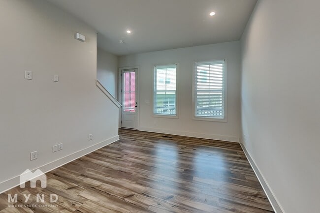 149 Color Cir in Atlanta, GA - Building Photo - Building Photo