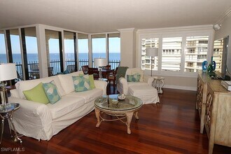 4251 Gulf Shore Blvd N in Naples, FL - Building Photo - Building Photo