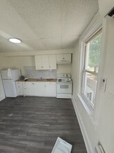 64 Walker St in Truro, NS - Building Photo - Building Photo