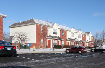 Stratford Place Apartments in Indianapolis, IN - Building Photo - Building Photo