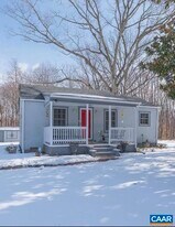 2723 Silas Jackson Ln in Charlottesville, VA - Building Photo