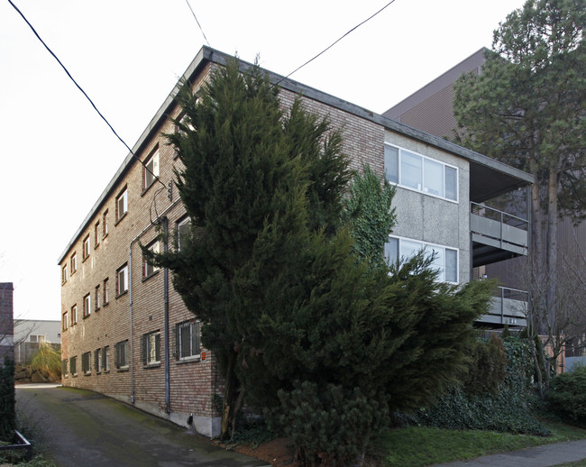 1818 Harvard Ave in Seattle, WA - Building Photo - Building Photo