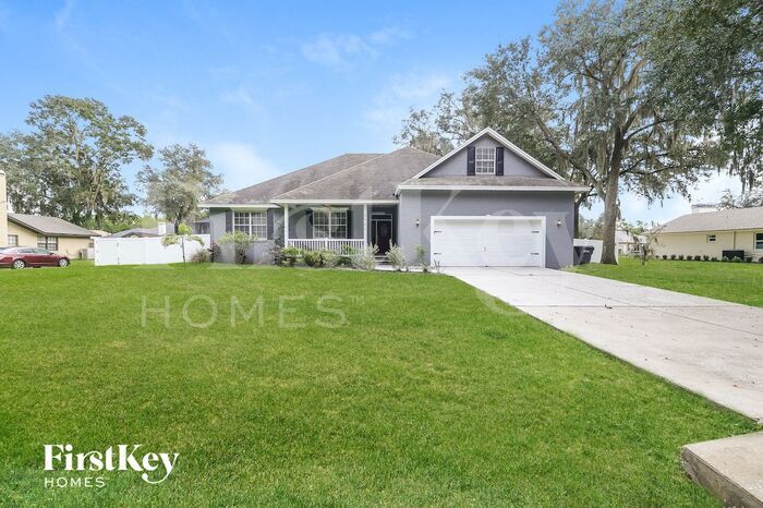 5920 Buck Run Dr in Lakeland, FL - Building Photo