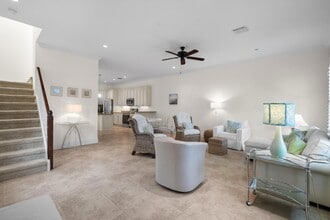 10187 S Ocean Dr, Unit 1 in Jensen Beach, FL - Building Photo - Building Photo