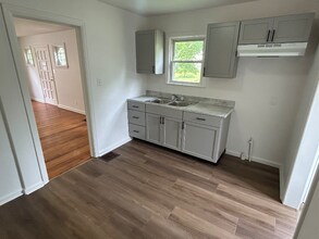 330 S Butler Ave in Indianapolis, IN - Building Photo - Building Photo