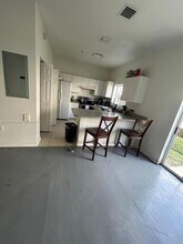 3924 SW 52nd Ave in Pembroke Park, FL - Building Photo - Building Photo