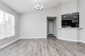 12219 Dawn Vista Dr in Riverview, FL - Building Photo - Building Photo