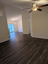 1068 Stoney Falls Blvd in Myrtle Beach, SC - Building Photo
