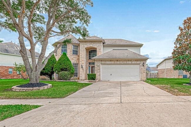 property at 1007 Riverchase Dr