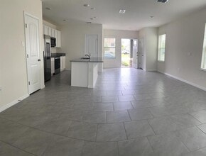 12067 Holystone St in Oakland, FL - Building Photo - Building Photo
