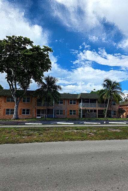 770 SE 2nd Ave in Deerfield Beach, FL - Building Photo