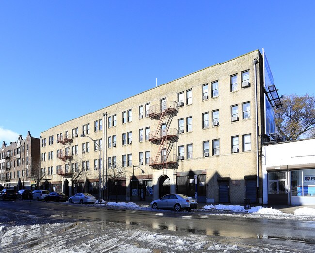 241-257 W 1st St