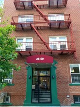 28-50 37th St in Long Island City, NY - Building Photo - Building Photo