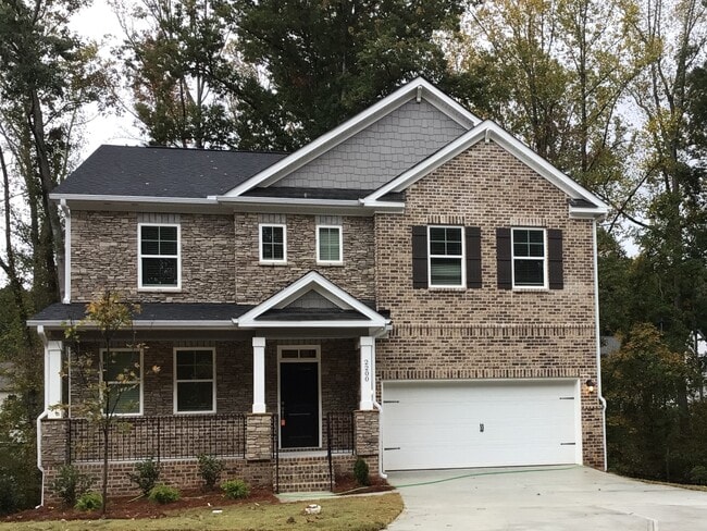 2200 Brook Enclave Trail