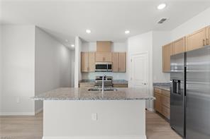 3206 NE 13th Ct in Cape Coral, FL - Building Photo - Building Photo