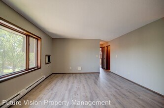 1608 Richmond St in Joliet, IL - Building Photo - Building Photo