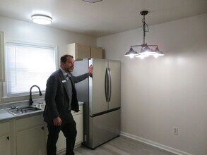 2529 Pin Oak Ct in Colonial Heights, VA - Building Photo - Building Photo