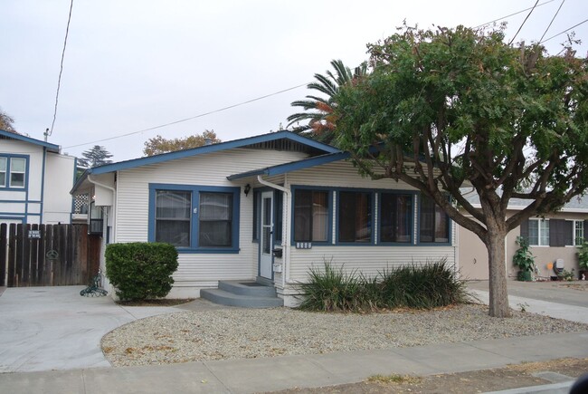 1307 C St in Antioch, CA - Building Photo - Building Photo