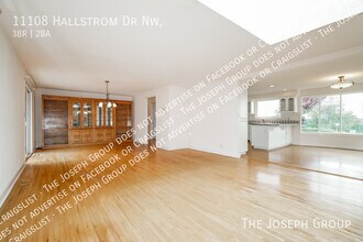11108 Hallstrom Dr NW in Gig Harbor, WA - Building Photo - Building Photo