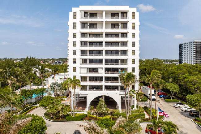 Casuarina in Highland Beach, FL - Foto de edificio - Building Photo