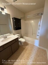 402 Platt Dr in Nicholasville, KY - Building Photo - Building Photo