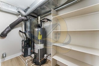 Summerfield Apartments in Flint, MI - Building Photo - Interior Photo