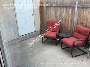 2277 S Pond St in Boise, ID - Building Photo - Building Photo