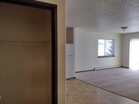 Presidential Estates/ Justice Apartments in Bemidji, MN - Building Photo - Building Photo