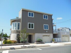 202 N Princeton Ave, Unit 20I in Ventnor City, NJ - Building Photo