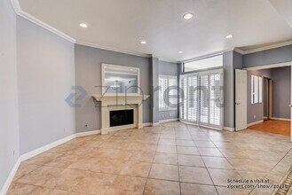 601 N Kenwood St in Glendale, CA - Building Photo - Building Photo