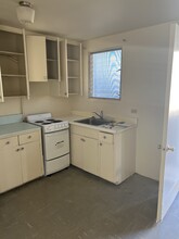 1628 Kahai St in Honolulu, HI - Building Photo - Building Photo