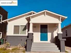 6428 San Pablo Ave in Oakland, CA - Building Photo