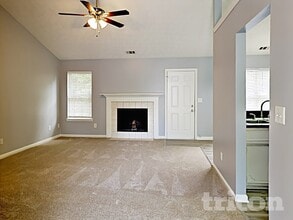 1185 Mercury Dr SE in Lawrenceville, GA - Foto de edificio - Building Photo