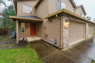 9715 NE Tenny Creek Dr in Vancouver, WA - Building Photo - Building Photo