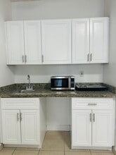 14945 SW 38th St in Miami, FL - Building Photo - Building Photo