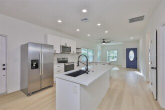829 18th St S in St. Petersburg, FL - Building Photo - Building Photo