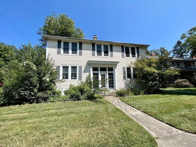 property at 19 Saluda St