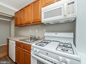 29 46th St SE in Washington, DC - Building Photo - Building Photo