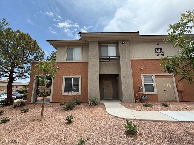 property at 813 Peachy Canyon Cir